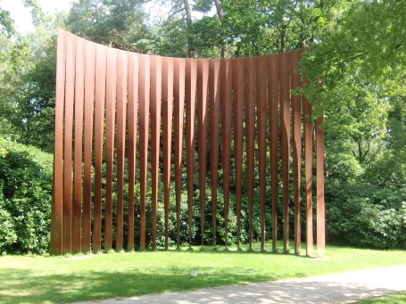 De Hoge Veluwe : Skulpturenpark, Skulptur "Palissade" von Evert Strobos